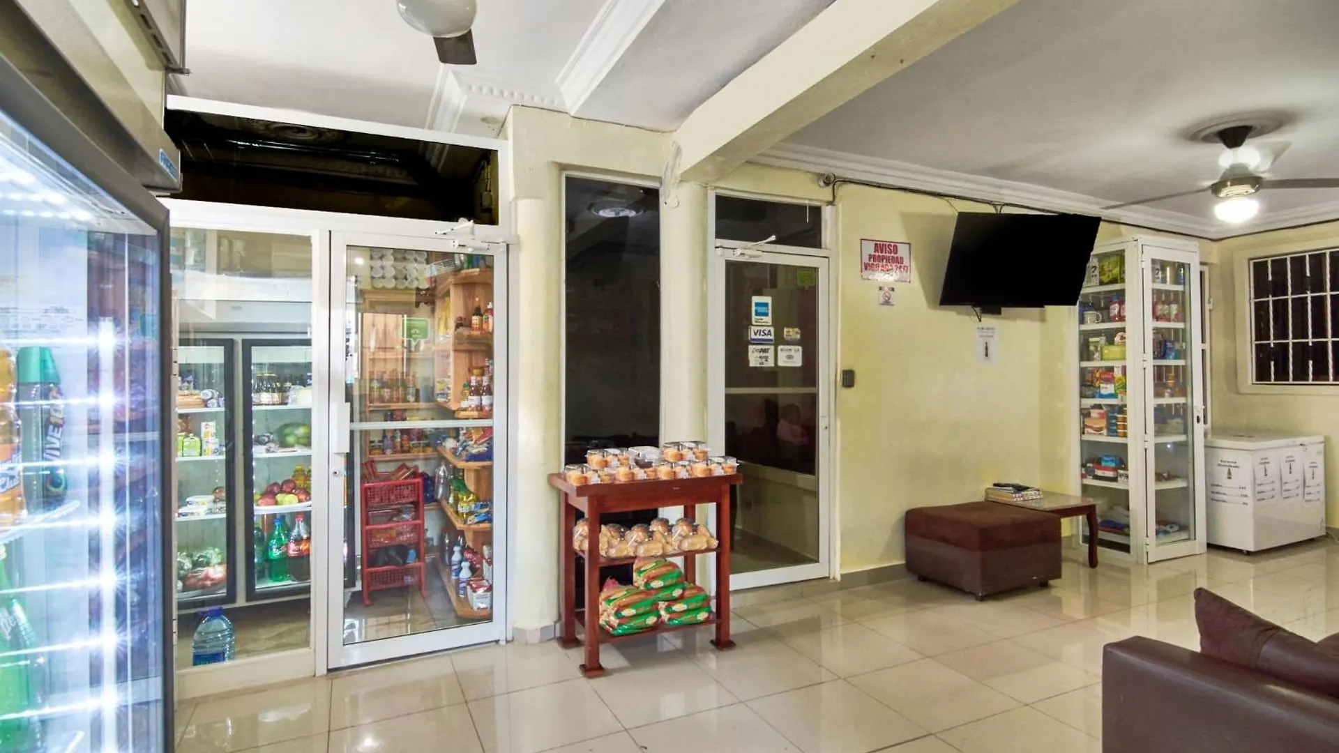 Διαμέρισμα 1-Bedroom Apartment, Terrace City Views In Corales Del Sur, Santo Domingo Este La Viva
